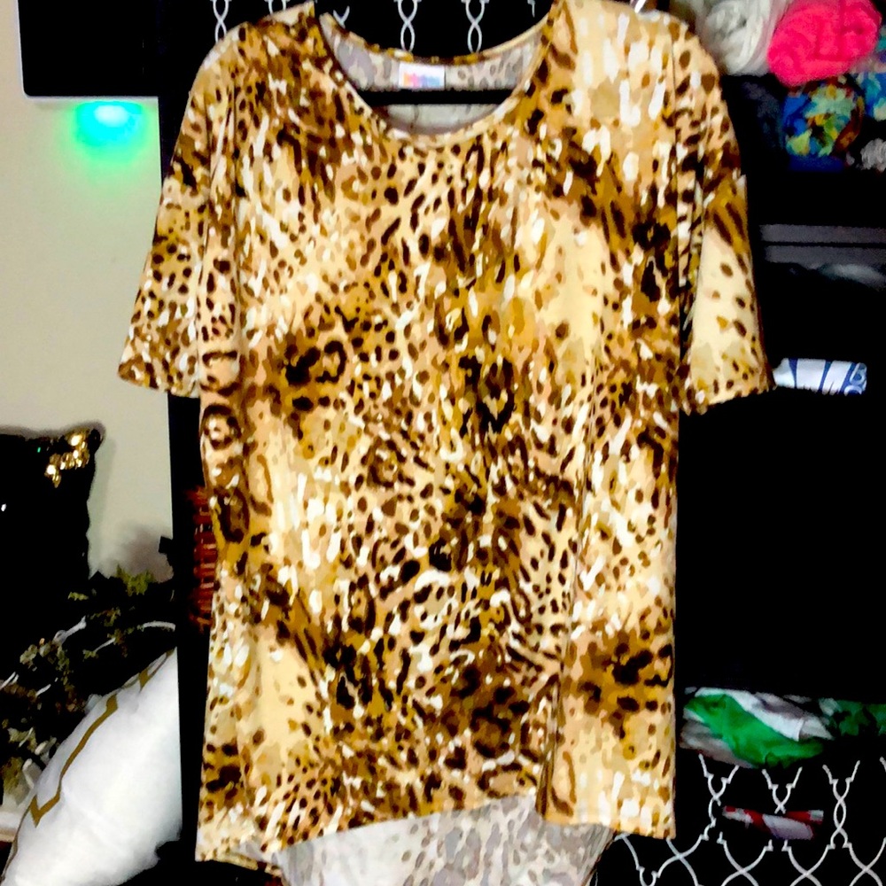 Lularoe Irma sz M